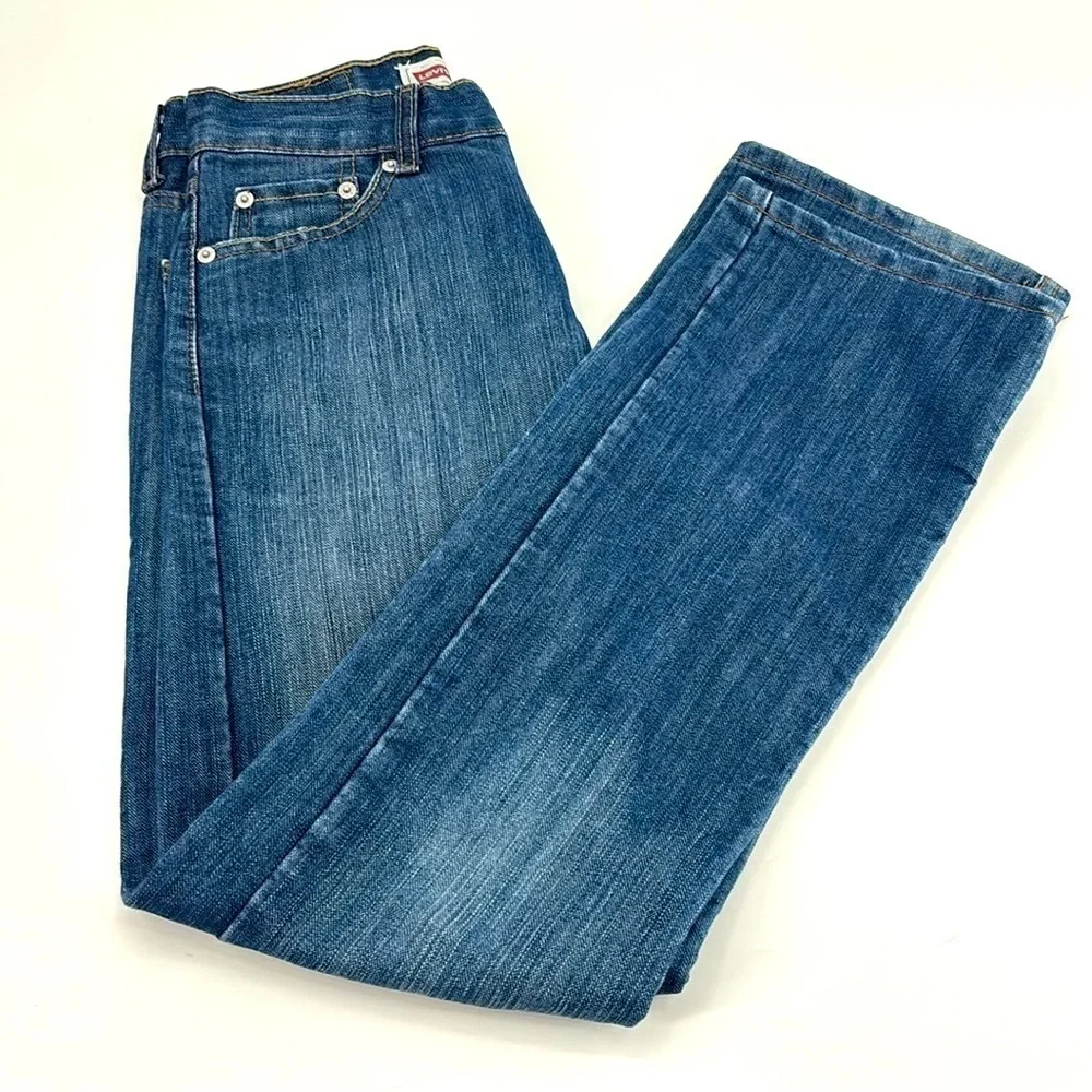 UEC Levi’s straight leg fit kids size 14